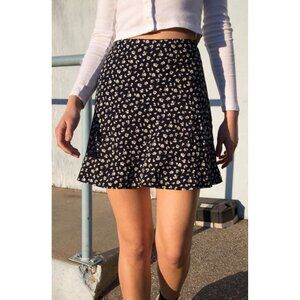 Brandy Melville Wrap Mini Skirt Navy Floral Print Viscose Sz 2